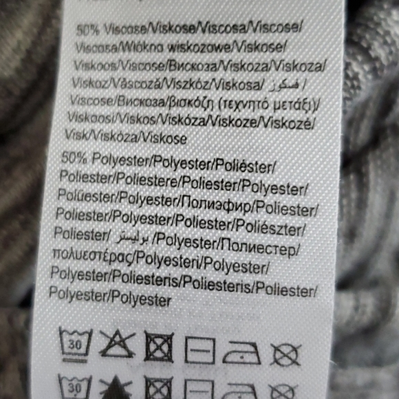 VERO MODA | 3/4 Sleeve Top - Picture 2 of 2